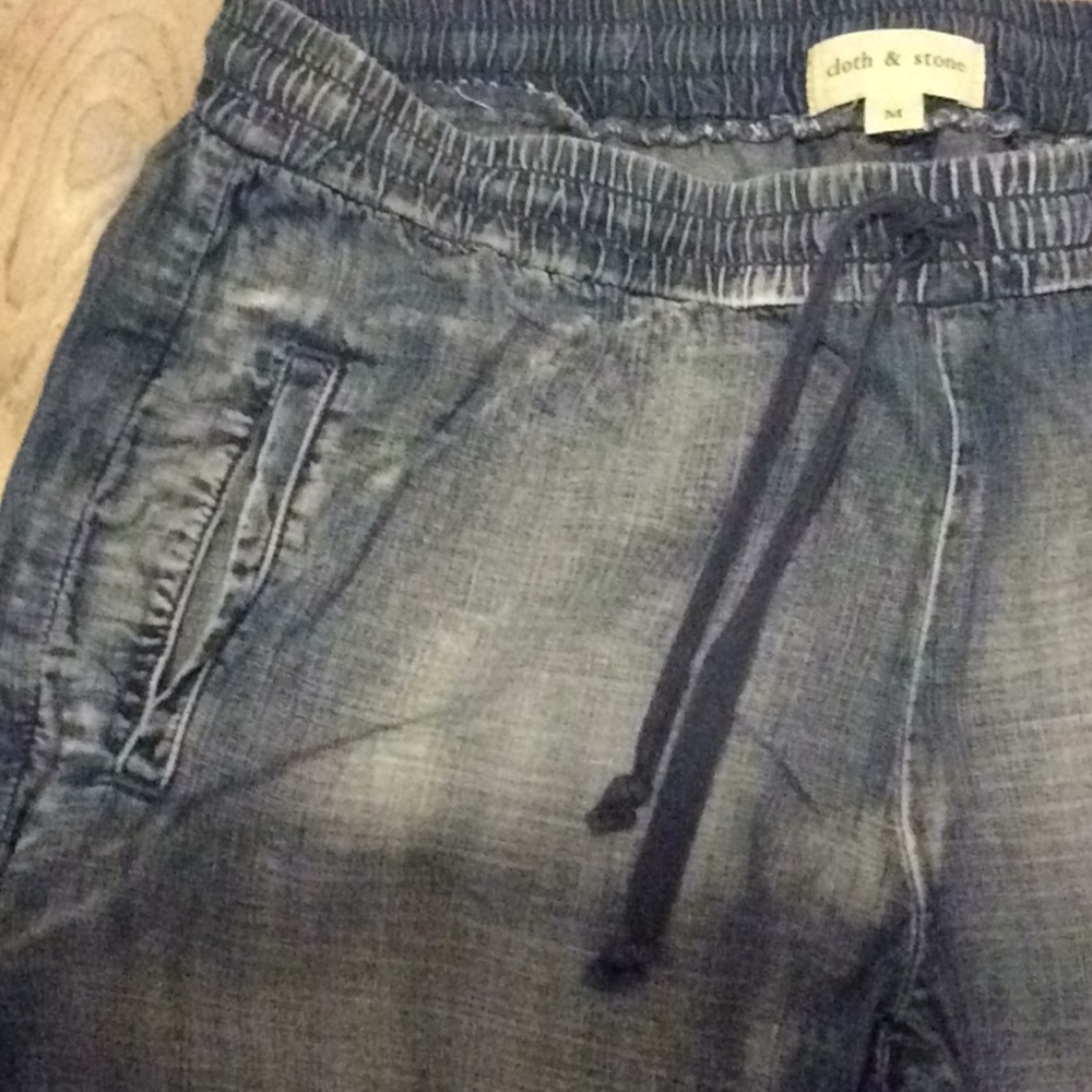 Cloth and Stone👖 - Picture 2 of 4